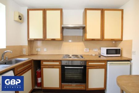 1 bedroom flat to rent - Photo 3