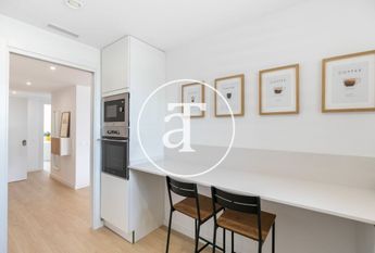 4 bedroom apartment for rent with 2 bathrooms near the beach