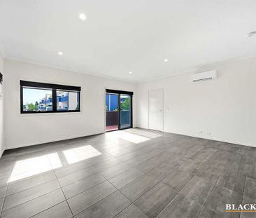 Elevated Apartment with Privacy & Convenience - Photo 1