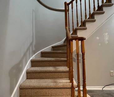 For Lease - 1850 Creek Way, Burlington, Ontario - Photo 4