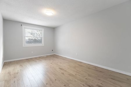 For Lease - 55 Ashley Crescent Unit# 61, London South, Ontario - Photo 4