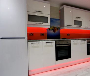 Flat 8 (Flat 2 Floor 3) - 6 Bedrooms - Photo 4