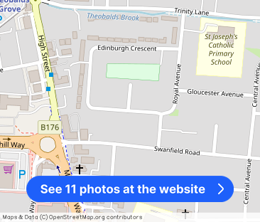 Edinburgh Crescent, Waltham Cross, Hertfordshire, EN8 - Photo 1