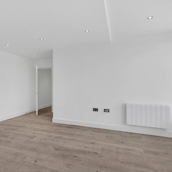 1 bedroom flat to rent - Photo 1