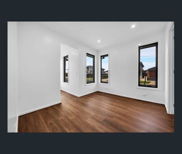 Exceptional Family Home with Unmatched Location Near Top Schools!! - Photo 2