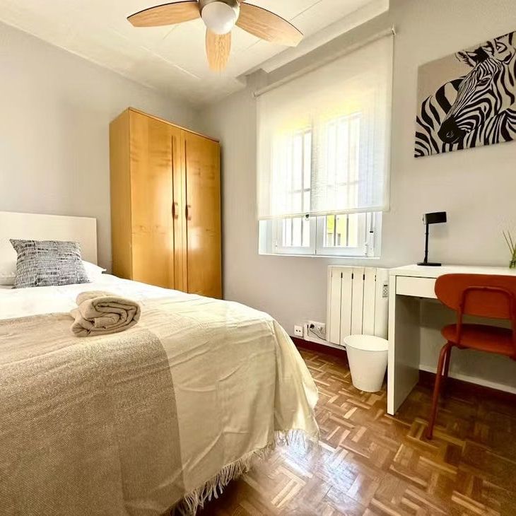 Calle de Carlos Martín Álvarez, Madrid, Community of Madrid 28018 - Foto 1