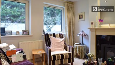Huge room in shared apartment in Deans Grange, Dublin - Photo 2