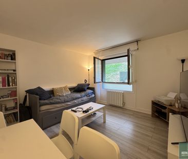 Location Appartement 1 pièce 31m² VILLE D AVRAY 92410 - Photo 1