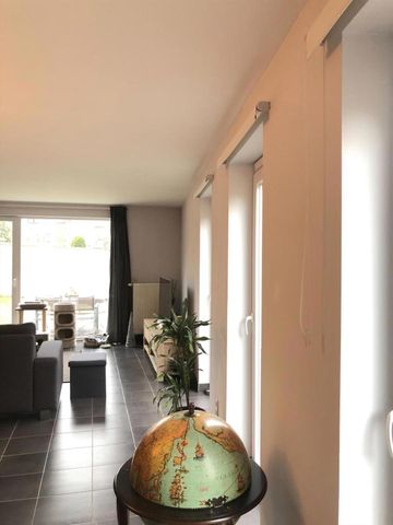 Ruim gelijkvloers appartement met terras en tuin nabij UZ Gent - Foto 2