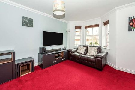 Cavendish Walk, Epsom, KT19 - Photo 4