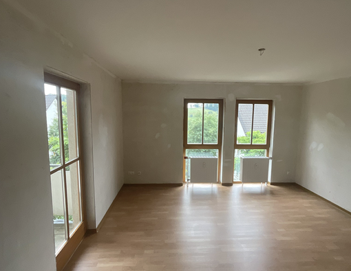 Einziehen und Wohlfühlen! helle 3-Zimmer-Wohnung mit Balkon in Gummersbach Reininghausen - WBS erf. - Photo 1