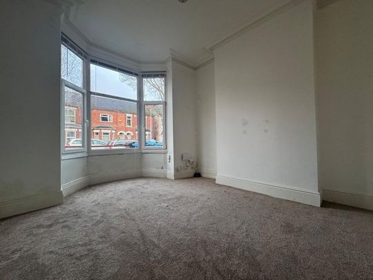 3 bedroom end of terrace house to rent - Photo 1