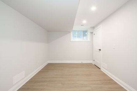 1 Bedroom Lower Unit in St. Catharines!! - Photo 3