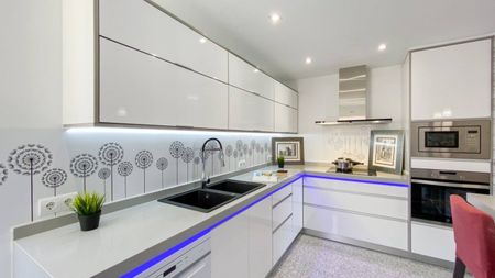 Ático de alquiler en Calle Pacifico, 115, Paseo Marítimo Oeste - Pacífico - Photo 3