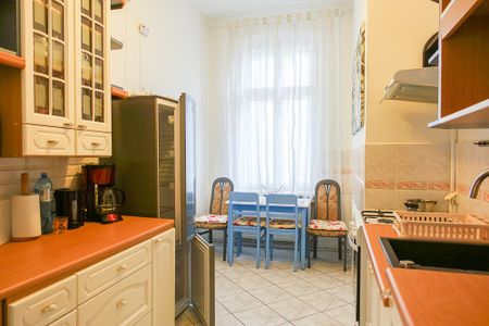 Centrum 4 pokoje 118 m2, umeblowane, 3800+1000 - Фото 3