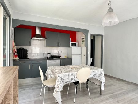 Location Appartement 3 pièces 52m² NARBONNE 11100 - Photo 5
