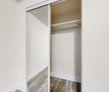 For Lease - 136 Cooperage Crescent, Richmond Hill, Ontario - Photo 4