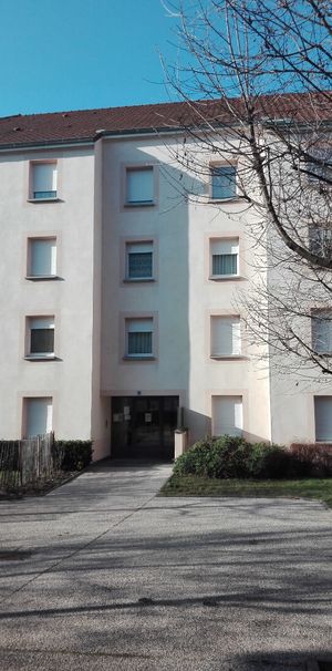 Appartement en résidence avec terrasse et jardin - Photo 1