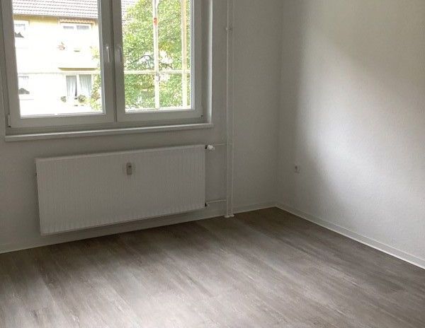 So schön: 2 renovierte Zimmer mit Balkon - Photo 1