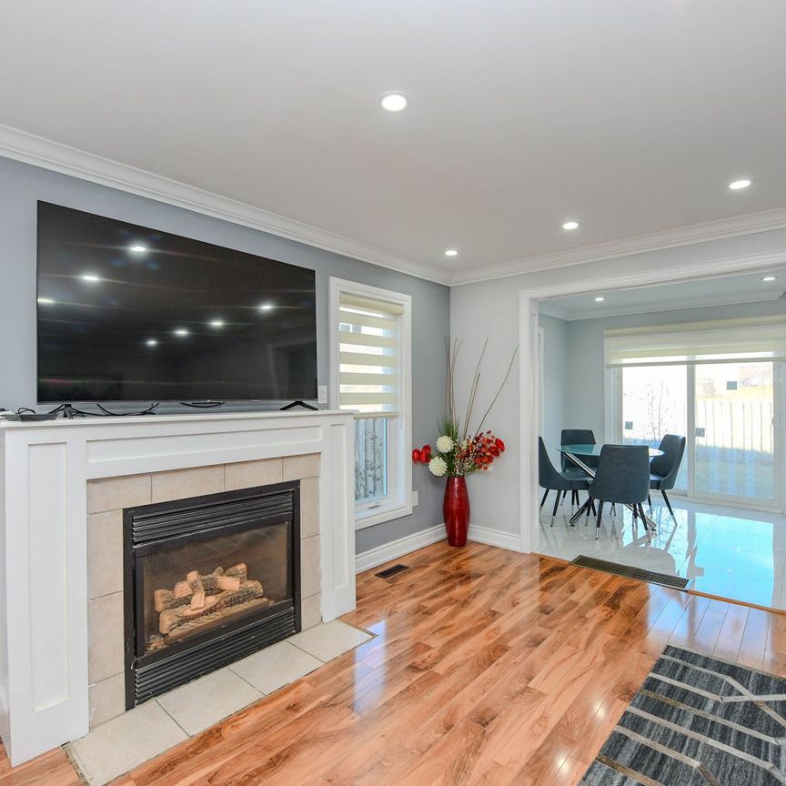 For Lease - 7020 Black Walnut Trail, Mississauga, Ontario - Photo 1