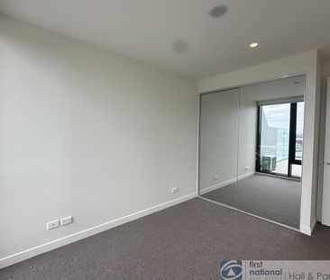 811 / 34 Mason Street, Dandenong - Photo 3