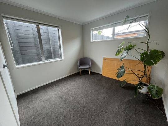 Park Up On Pense - Papamoa - Photo 1