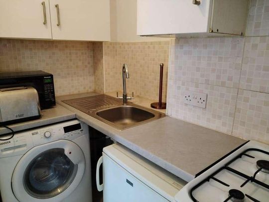 Harrow, Middlesex, HA1 - Photo 1