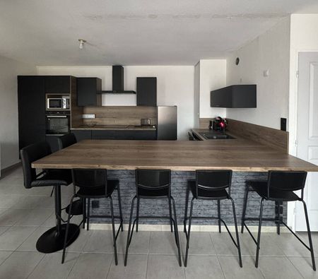 Location appartement 3 pièces 69 m² à Thoiry (01710) - Photo 3