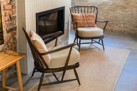 Manor House - Photo 4