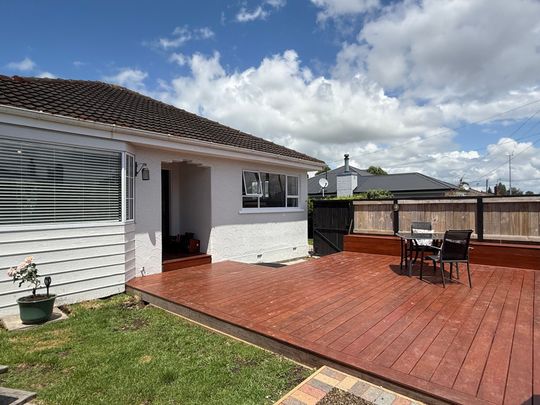 Character 1950s Cottage with Modern Comforts - Photo 1