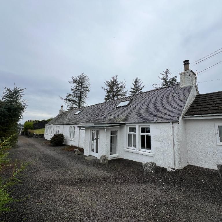2 bedroom cottage to rent - Photo 1