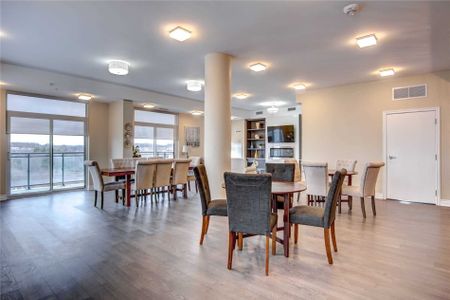 For Lease - 11611 Yonge Street Unit# 328, Richmond Hill, Ontario - Photo 3