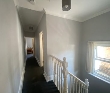 4 bedroom mid-terrace to rent Delamere Road, Southsea - Photo 2
