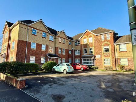 2 Bedroom Flat / Apartment - Lower Northam Road, Hedge End - Photo 5