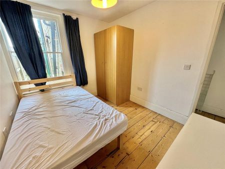 4 bedroom terraced house to rent - Photo 2