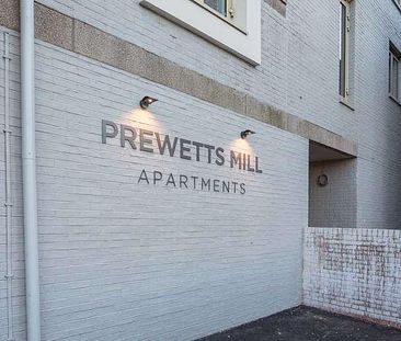 Prewetts Apartments, Mill Bay Lane, Horsham, RH12 - Photo 3