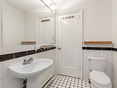 For Lease - 316 Jedburgh Road, Toronto, Ontario - Photo 3