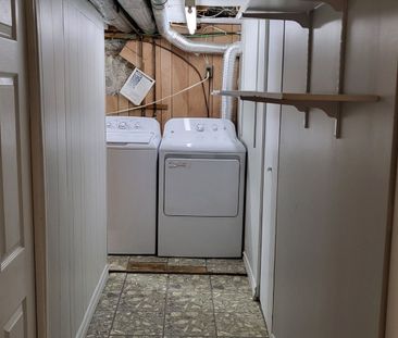 For Lease - 10 Bloomfield Avenue Unit# Main & Bsmt, Toronto, Ontario - Photo 2