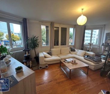 Appartement à louer 3 pièces 67.47m² - Photo 2
