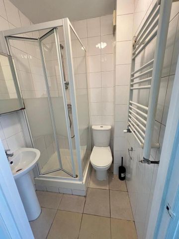 Studio to rent - Photo 3