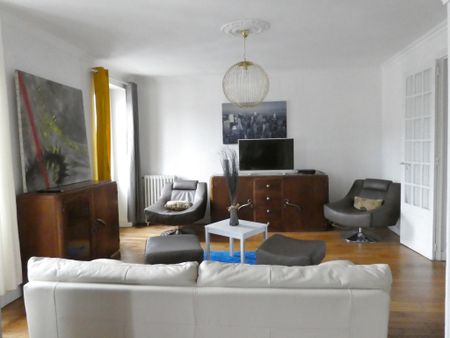 Location Appartement 4 pièces 97m² FONTAINEBLEAU 77300 - Photo 3