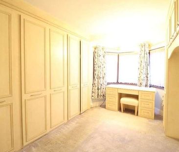 Grange Hill, Edgware, Middlesex, HA8 - Photo 5