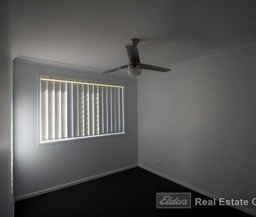 Modern Family Home - Photo 6