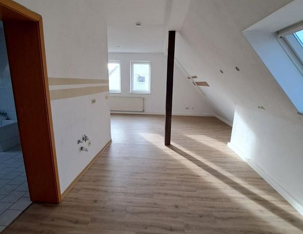 kleine 2-Zimmer-Wohnung im DG - Foto 1
