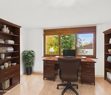 Luminous 4.5-room apartment in Oberwil with garden seating area - Foto 6