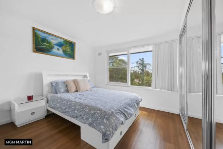 MGM MARTIN - AIR CONDITIONED NORTH - FACING 2-BEDROOM APARTMENT WITH LUG - Photo 2