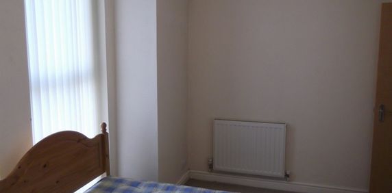 Flat 2 34, Derby Road, Manchester, M14 - Photo 2