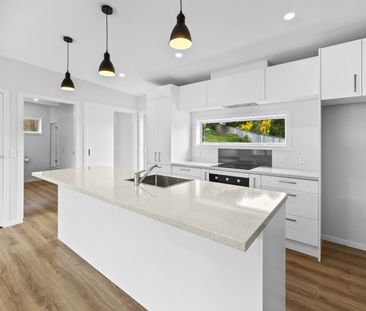 16 Bull Avenue, Wainuiomata - Photo 5