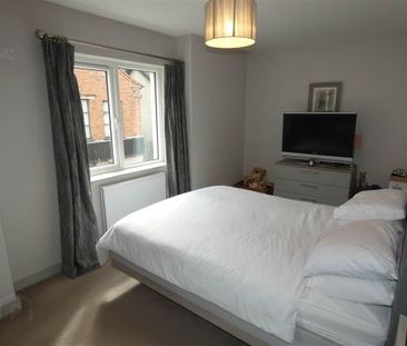 5 Hillview Avenue, Ballyhackamore, Belfast, BT5 6JR - Photo 5
