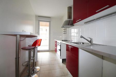 Location Appartement 2 pièces 49m² TOULOUSE 31200 - Photo 3